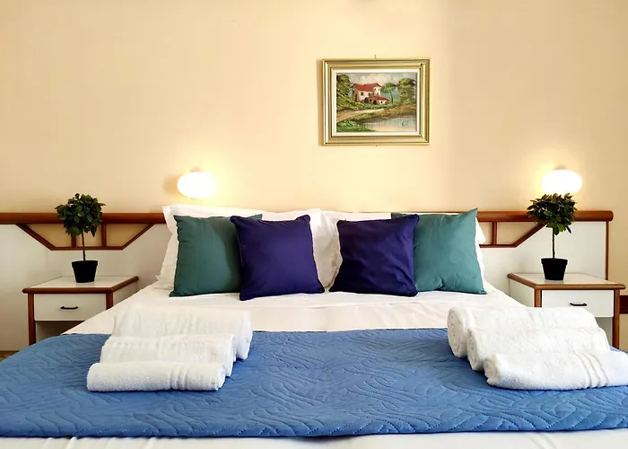 Club Hotel Residence