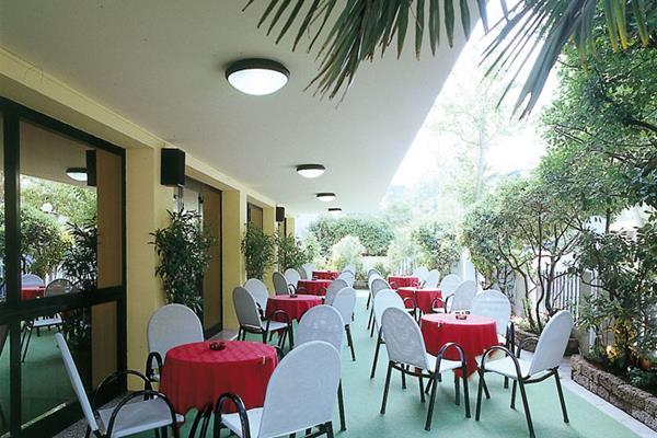 Hotel Club 3*